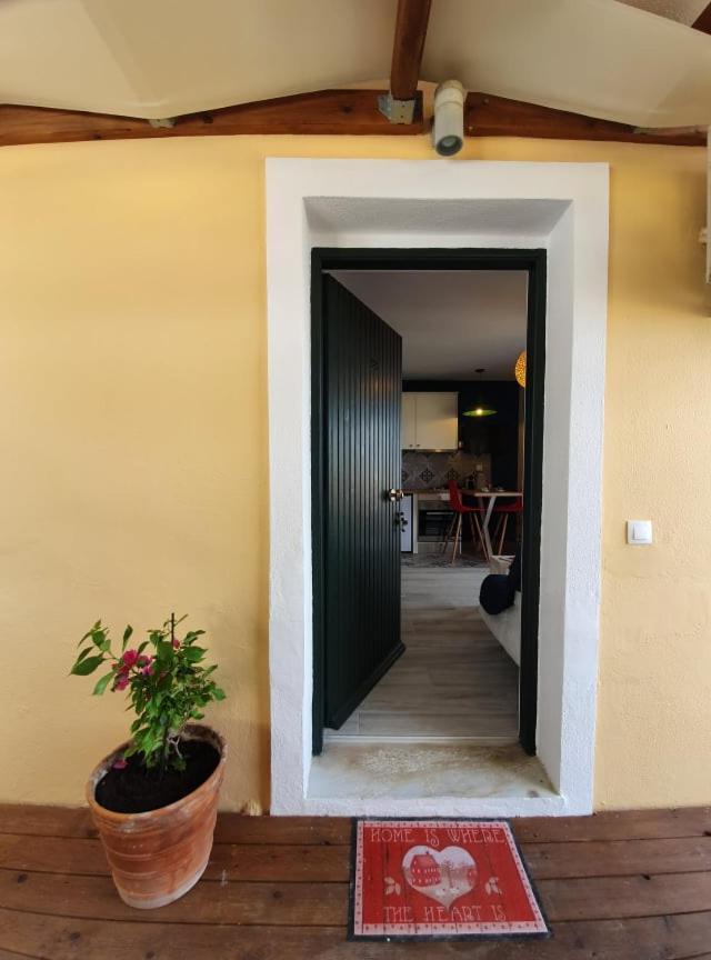Ammos House